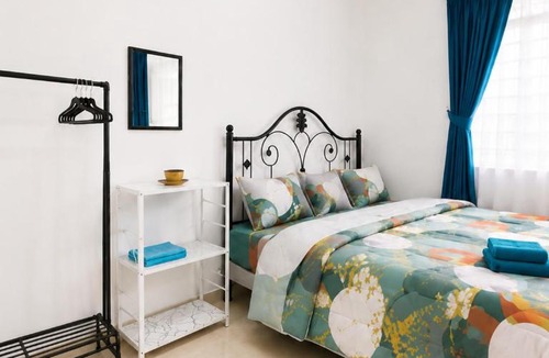 Kuala Terengganu House | Chelong Homestay 4BR Fully Aircond near stadium Gong Badak