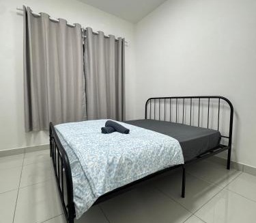 Kampung Bukit Dukong Apartment | Cheras Trader Square By JR Lovely Homestay