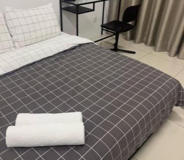 Sungai Jawi Apartment | Chicken Little 4-bedroom home with free parking! Available for Business Trip