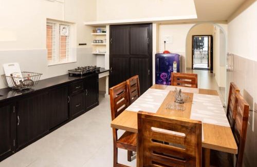 Guruvayur Villa | Chitralayam Home stay
