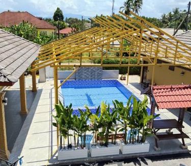 Kampung Gong Kempas House | Cikgu CTZ Homestay (B)