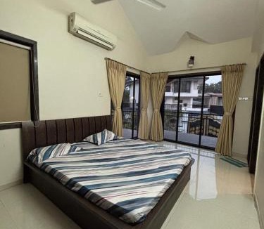 St.Stanislaus Villa Villa | Cinnamon Villa - The Dream Stays ll Pvt pool ll 3AcRooms ll Wi-Fi