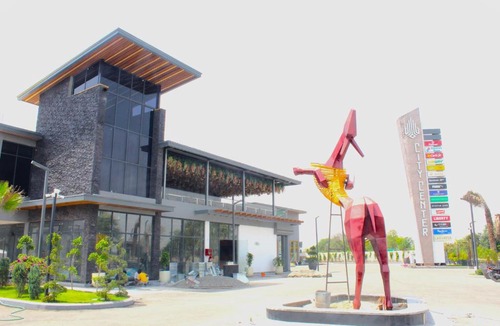 Bathinda Hotel | City Center Suites