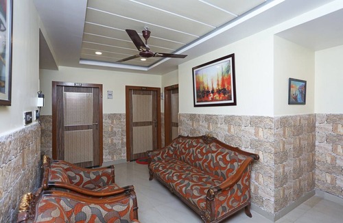 Gauhati House | Classic Cherry City Cottage