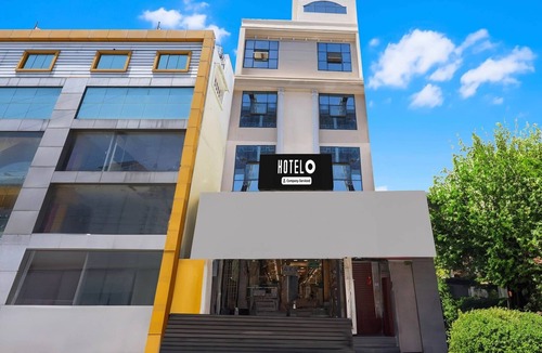 Guntur House | Classic Omkar Residency