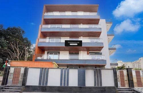 Noida House | Classic With Balcony Viva Residency