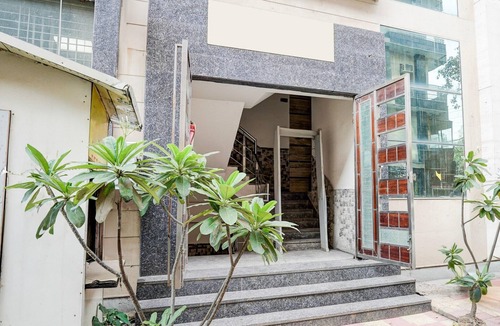 New Delhi House | Classic with BalconySuper Hotel O Rohini Sector 24