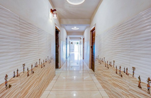 Eluru House | Classic With Twin Bed Sree Nitya Residency