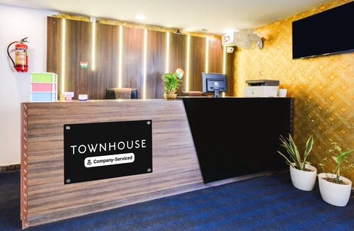 Shamshabad House | ClassicHotel Blue Petals