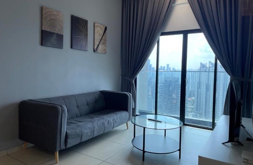 Ampang Apartment | CLASSY SUITE's R E I Z Z RESIDENCE
