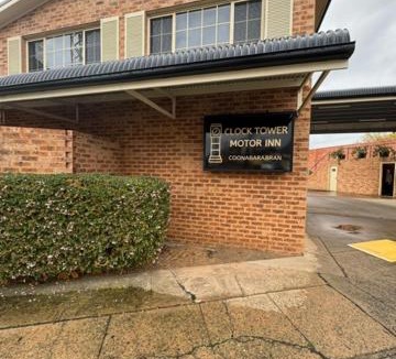 Coonabarabran Hotel | Clock Tower Motor Inn