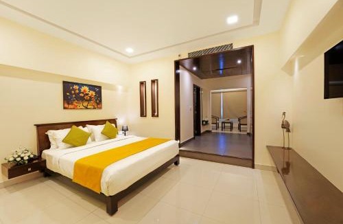 Anekal Hotel | Clover - A Rivido Hotel Jigani