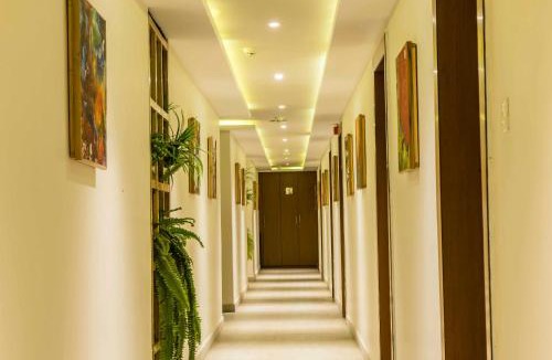 Bolpur Hotel | Club Central