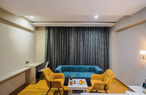 Kharar Hotel | Club House Mohali-Chandigarh