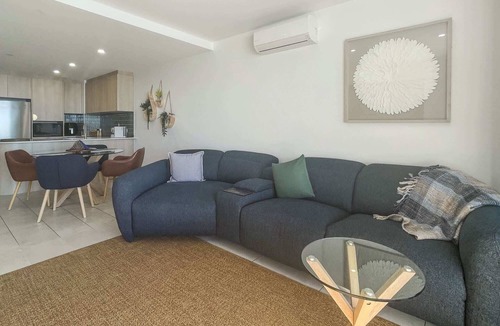 Batemans Bay Apartment | Coastal Chic in Batemans Bay – Your Perfect Escape