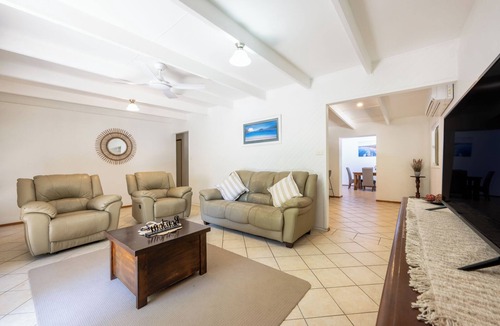 Safety Beach House | Coastal comfort in Safety