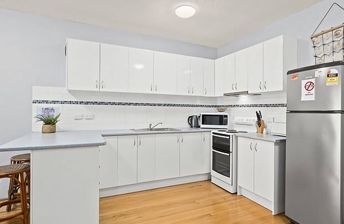 Sawtell Apartment | Coasters 4 is a self-contained apartment situated in the beach-side village of Sawtell.