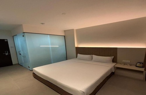 Baharu Hotel | Coastline Hotel 6 Avenue PortDickson