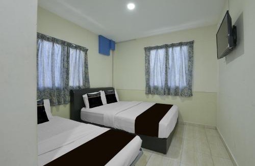 Larut Hotel | Collection O Axlite Hotel