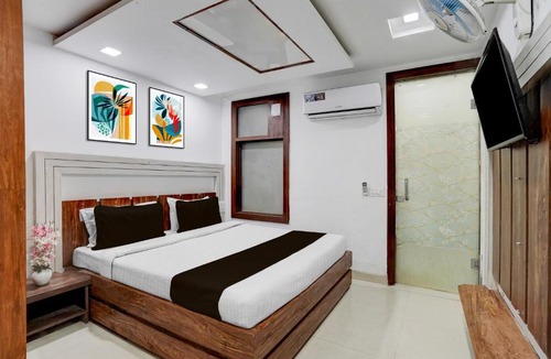 Bathinda Hotel | Collection O by OYO Mall Road Bathinda Formerly Hotel Galaxy