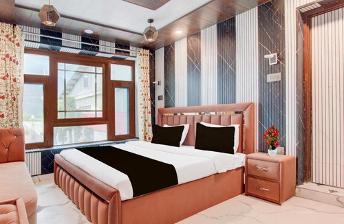 Brein Hotel | Collection O Foreshore Road Srinagar