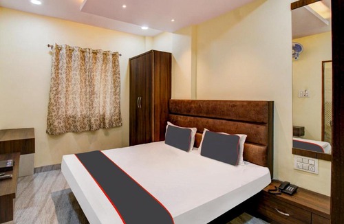 Savner Hotel | Collection O Golden Era