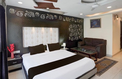 Kanpur Hotel | Collection O Kanpur Central Railway Junction Formerly Maharaja Palace