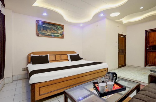 Kanpur Hotel | Collection O Kanpur Central Railway Junction Formerly Maharaja Palace