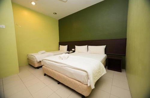 Bandar Baru Salak Tinggi Hotel | Collection O KLIA Formerly Bary Inn