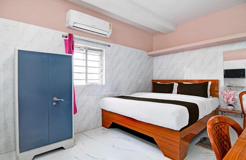 Salt Lake Hotel | Collection O Kolkata Jadavpur University