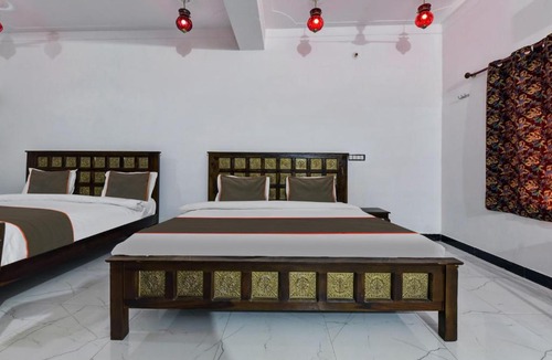Kanooja Hotel | Collection O Kumbha Garh