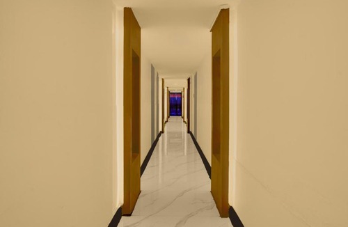 Nilje Gaon Hotel | Collection O Lodha Experia Mall Dombiwali Formerly RR Suites