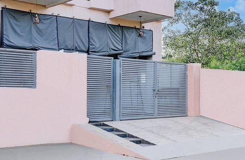 Shaheed Bhagat Singh Nagar House | Collection O Neopolis Mall Ludhiana