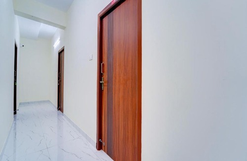 Coimbatore Hotel | Collection O Prozone Mall Coimbatore Formerly Nira Residency
