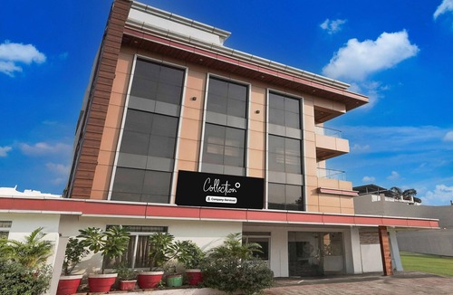 Kadipur House | Collection O Ranipur Dhaney Crossway