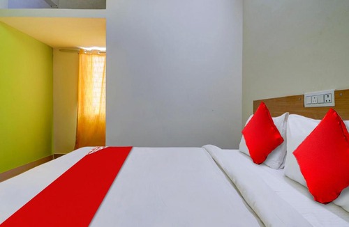 Hyderabad Hotel | Collection O RBS NFC Road