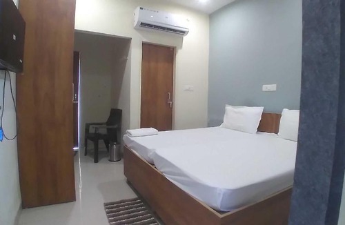 Old Gurgaon Hotel | Collection O Sector 95B Gurgaon Formerly Tilpat