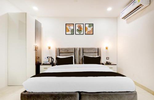 New Delhi Hotel | Collection O The Grand Villa