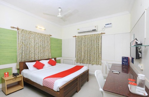 Chennai Hotel | Collection O Tranquil Nest
