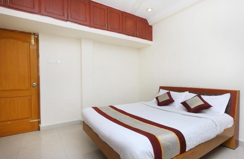 Chennai Hotel | Collection O Tranquil Nest