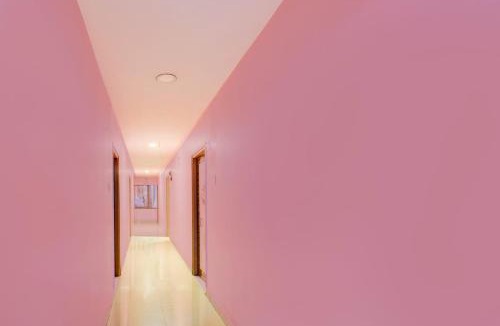 Hyderabad Hotel | Collection O Victoria Memorial Metro Station Formerly Shanthaa Residency