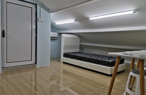 Downtown George Town Hostel | Color Mixed Home Hostel