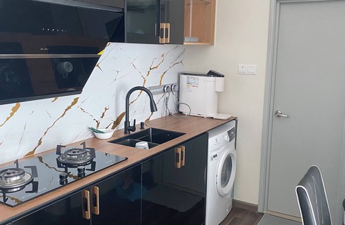 Kuantan Apartment | Comfort & calm studio with WiFi and AC in fabulous Kuantan