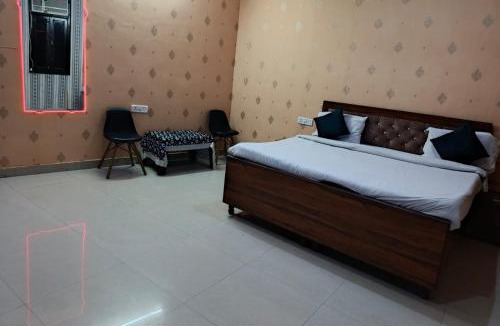 Delhi Bed & Breakfast | Comfort Home
