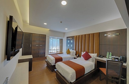 Marol Hotel | Comfort Inn Metropolis