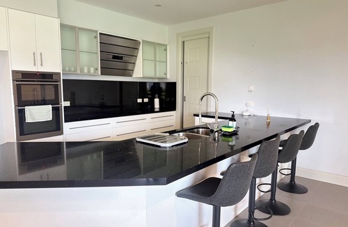 Wallan House | comfort, serenity, and family togetherness await