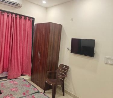Noida Apartment | Comfortable Private Room in a Peaceful Location