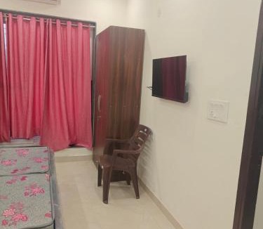 Noida Apartment | Comfortable Private Room in a Peaceful Location