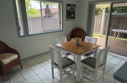 Nambucca Heads House | Comfortable Stylish Townhouse close to cafes, beach, forest & river