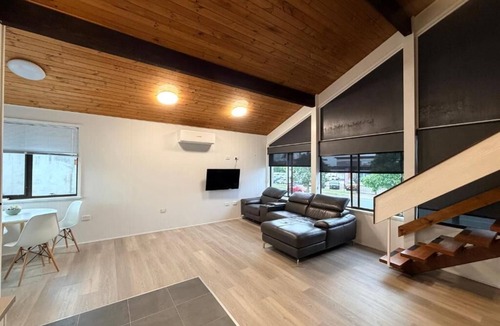 Taree Apartment | Comfortable Two-Storey Suites for Families and Groups